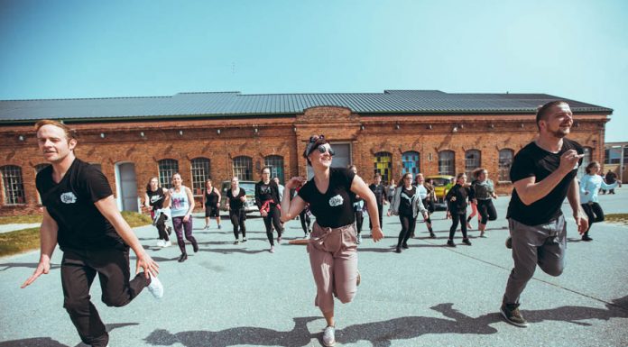 Rock the Billy: Single-Tanztrend erobert Europa