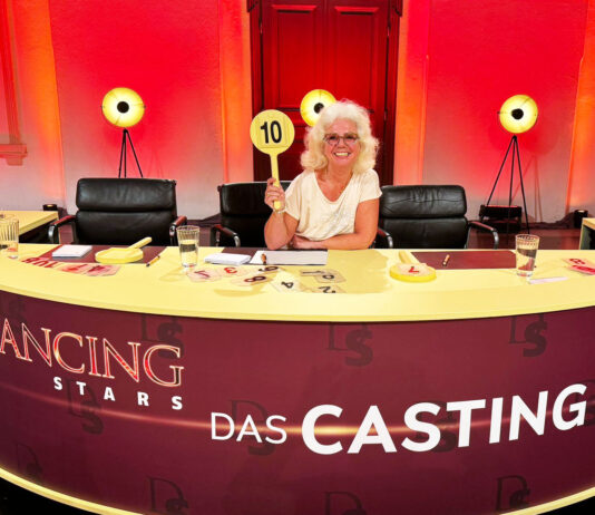 #008 – Dancing Stars – Das Casting: Amateurin Sonja Sommer zeigt, dass Tanzen keine Altersgrenzen kennt