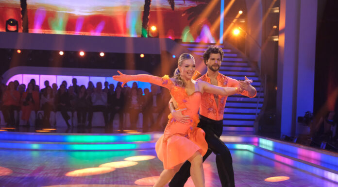 Dancing Stars 2025: Aaron Karl entfacht das Samba-Feuer – Kann er sich weiter steigern?
