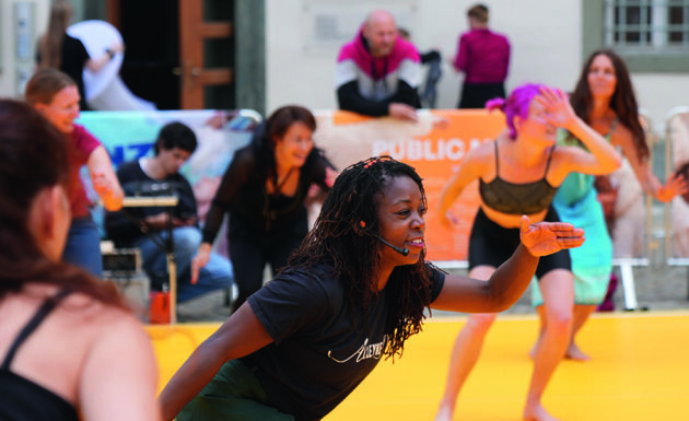 PUBLIC MOVES: Tanzen für alle, unter freiem Himmel