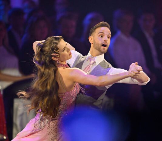 Dancing Stars: Ein Wirbelwind aus Rhythmus und Emotion – Anna Strigl & Herby Stanonik
