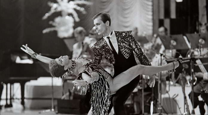 #029 – Irene Hanke: „Ich bin immer auf der Seite der Tänzer*innen“ Irene und Helmut Hanke, ein starkes Duo im österreichischen Tanzsport.