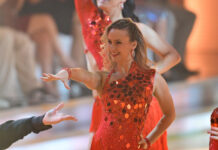 #031 – Kati Kallus: Zwischen Spitzenschuhen, Turnierparkett, Akrobatik und TV-Charme