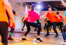 #043: Einfach tanzen – Warum Bewegung im Erwachsenenalter so viel mehr ist als Sport