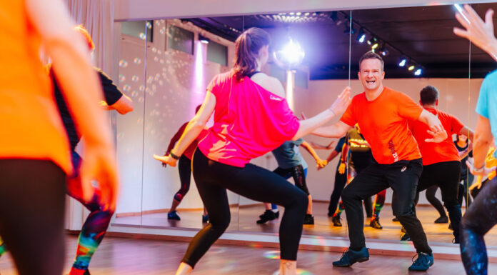 #043: Einfach tanzen – Warum Bewegung im Erwachsenenalter so viel mehr ist als Sport